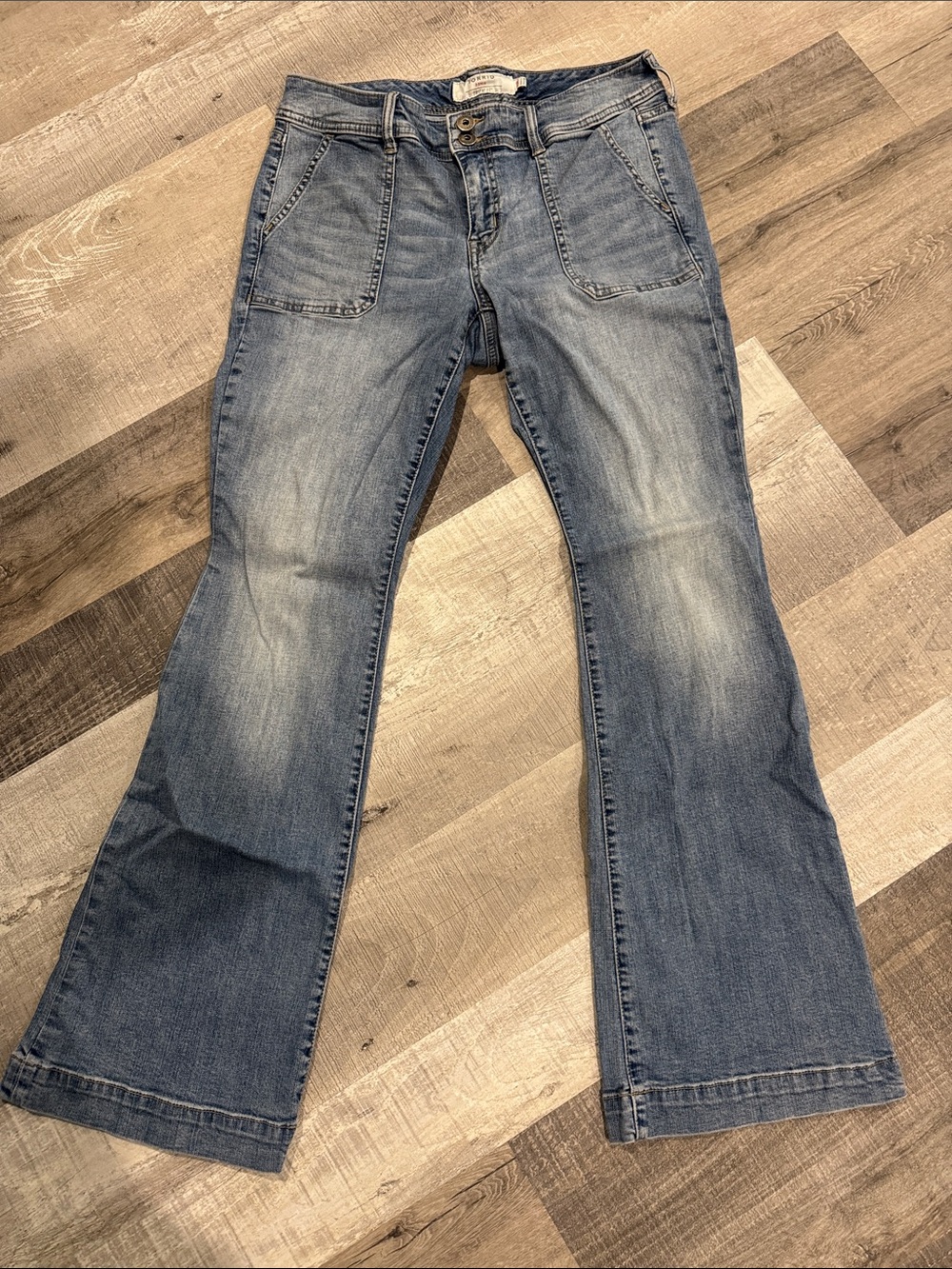Torrid Classic Women's Blue Flared Jeans